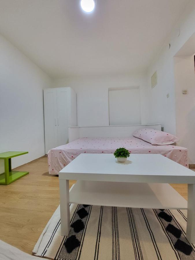 Apartment M&M Имотски Экстерьер фото